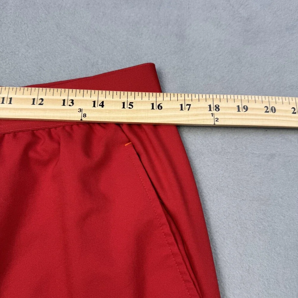 Tampa Bay Buccaneers Shorts Mens Large Red NFL Football Nike Dri-FIT Performance